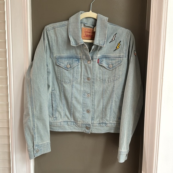 Levi Strauss & CO. Lightning Bolts Chevron Patches Light Wash Denim Jacket Large - Picture 3 of 11